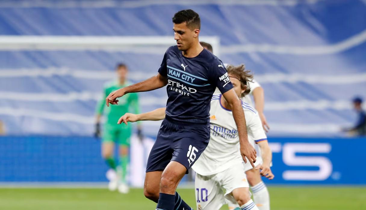 个月, 尤其是在西