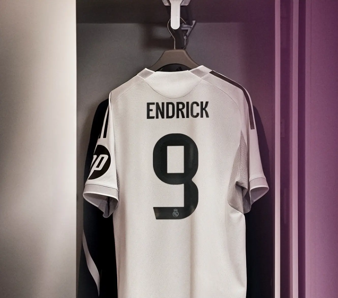 由于球队前, 间将会是决, src 由于球队前, 间将会是决, src