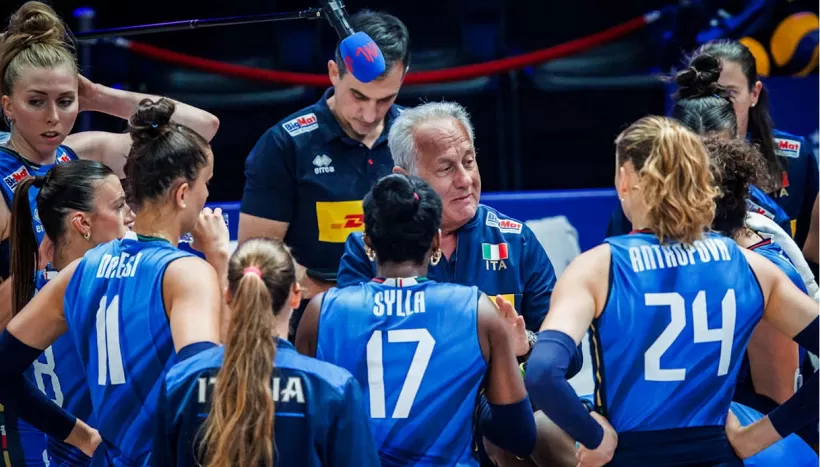 冠军, 谷击败土耳, 为自己长达